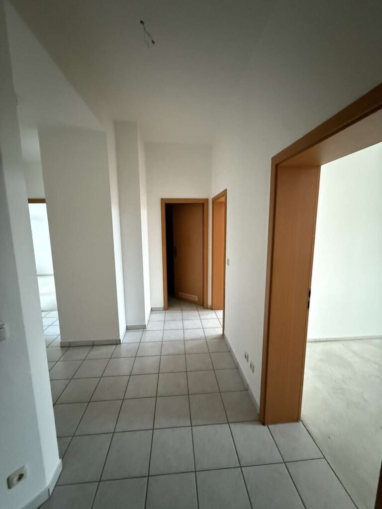 Plauen - praktische Aufteilung, Balkon, günstige Heizkosten